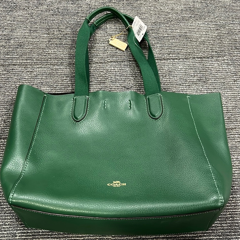 coach purse *NWT*